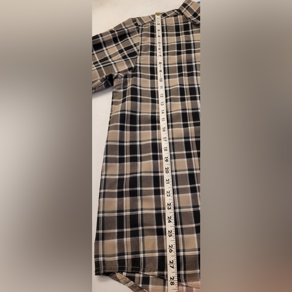 Under Armour Men's Large Plaid Long Sleeve Button Down Shirt -Tan/Brown/Green - Picture 11 of 13